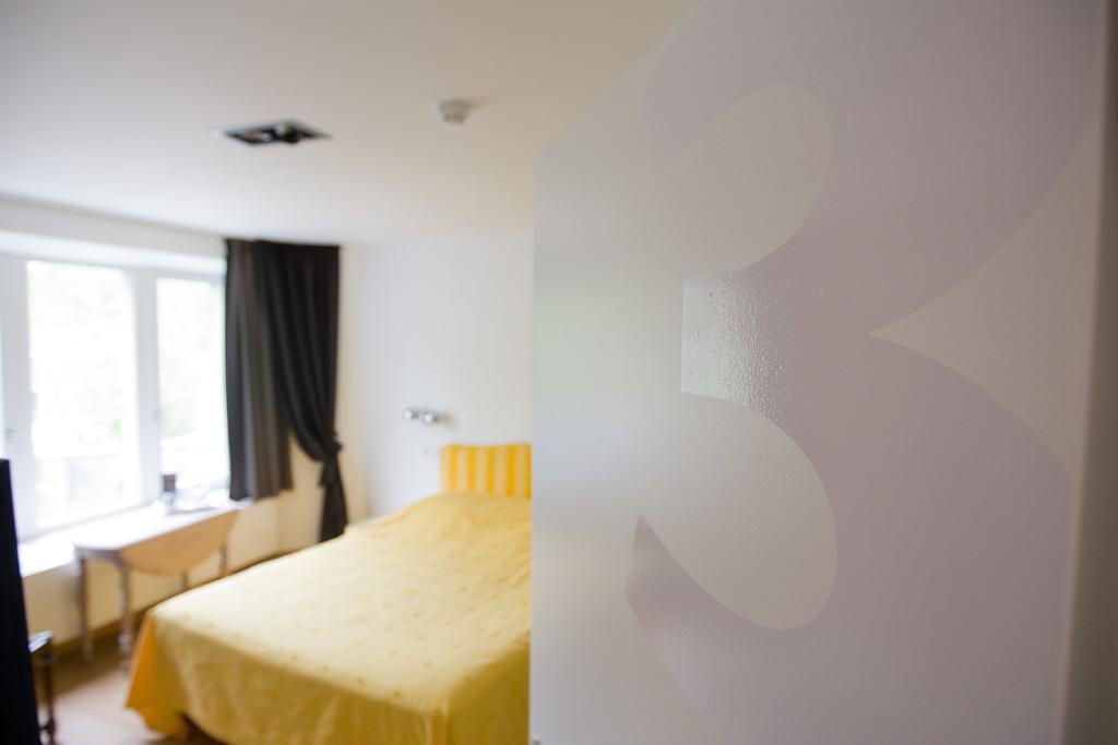 Hotel Le Clos Des Recollets Дюрби Екстериор снимка