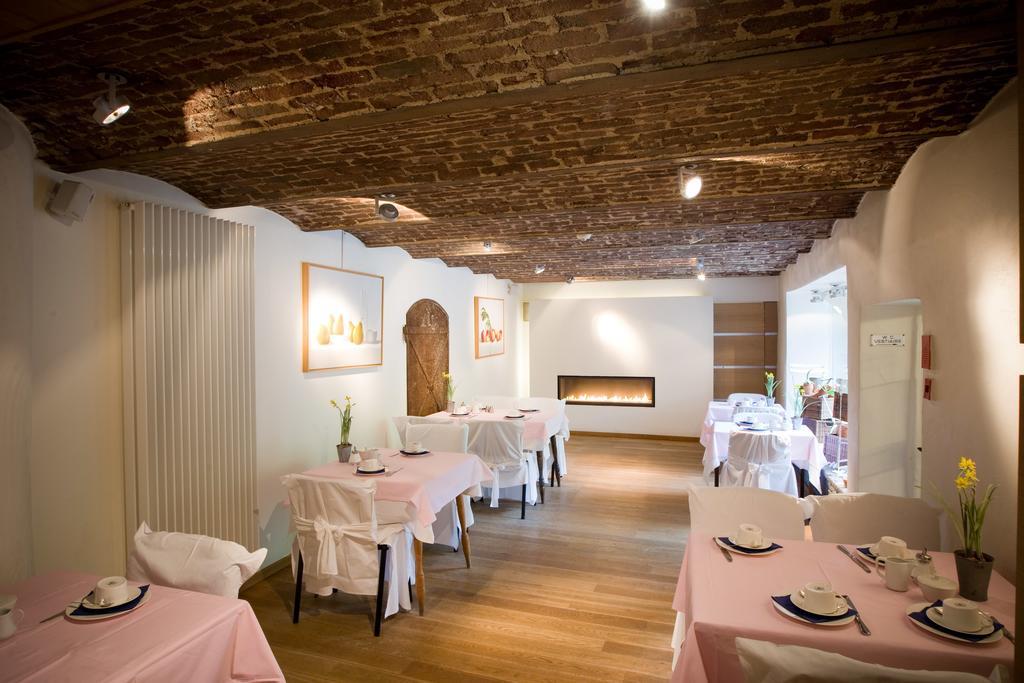 Hotel Le Clos Des Recollets Дюрби Екстериор снимка