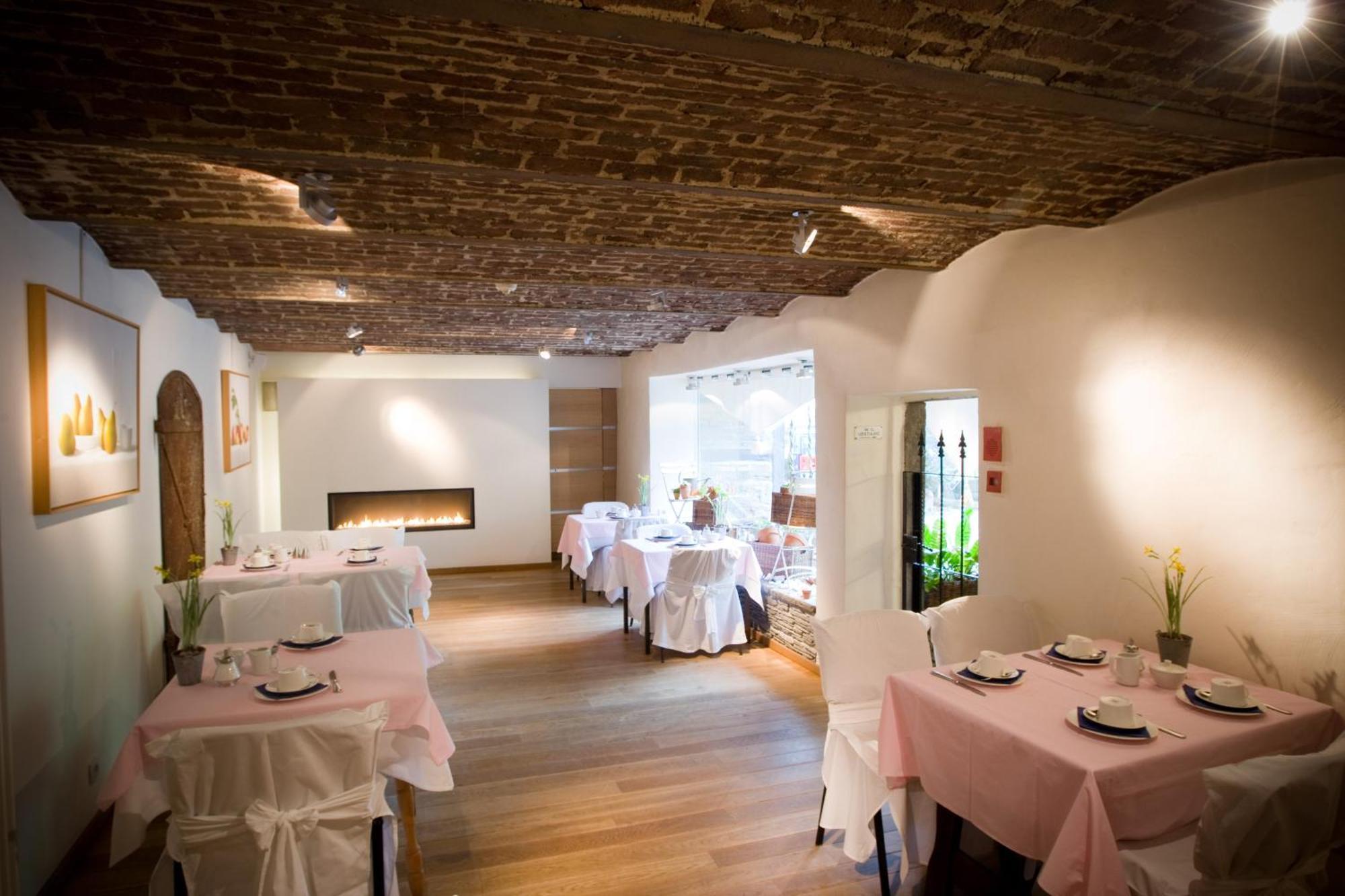 Hotel Le Clos Des Recollets Дюрби Екстериор снимка